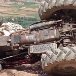 Virajı alamayan traktör devrildi: 1 ölü, 2 yaralı